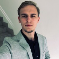 Alex Kulakov headshot